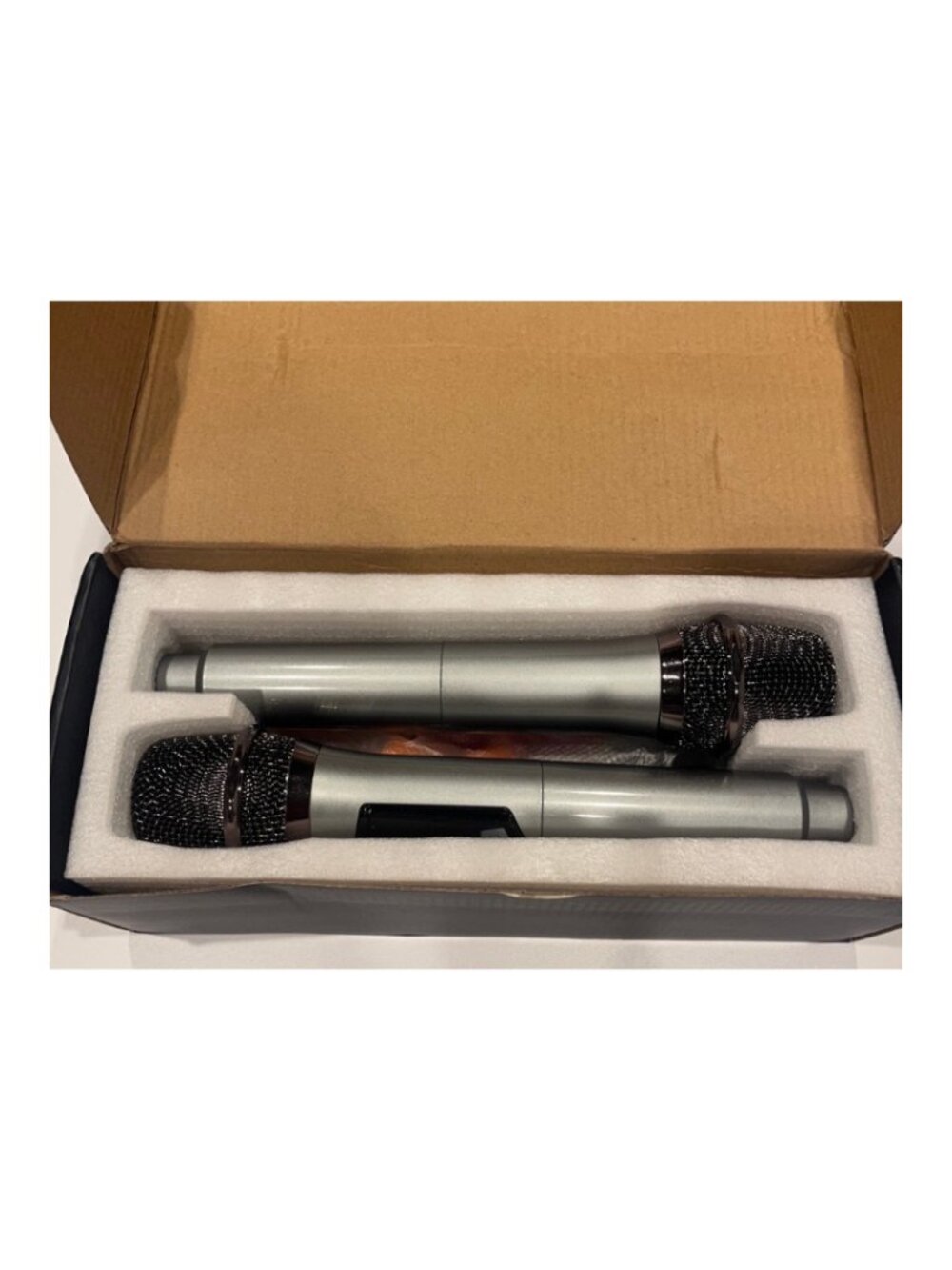Wireless Microphone β Plug & Play - Picture 2 of 3